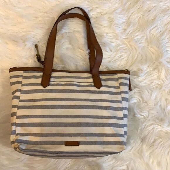 Gray and white fossil shoulder bag with canvas look but actually a vinyl - Picture 1 of 12